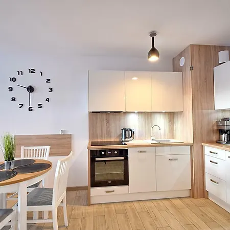 Oliwka Z Prywatnym Miejscem Postojowym קולובז'ג