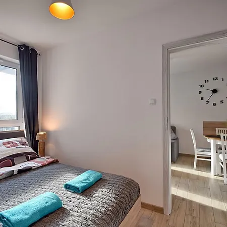 דירה Oliwka Z Prywatnym Miejscem Postojowym קולובז'ג