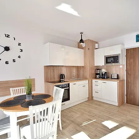 Oliwka Z Prywatnym Miejscem Postojowym * קולובז'ג