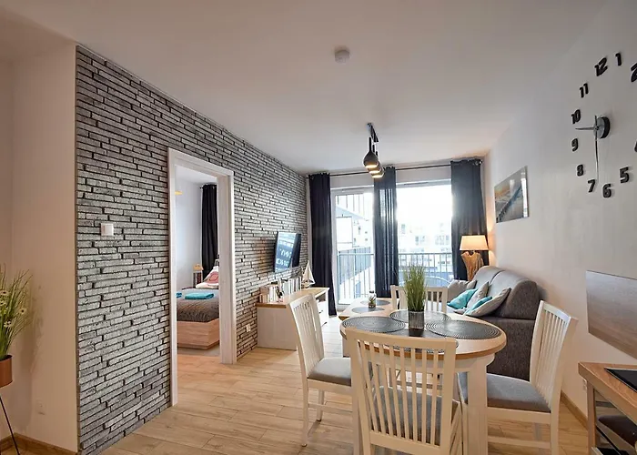 Oliwka Z Prywatnym Miejscem Postojowym Apartment